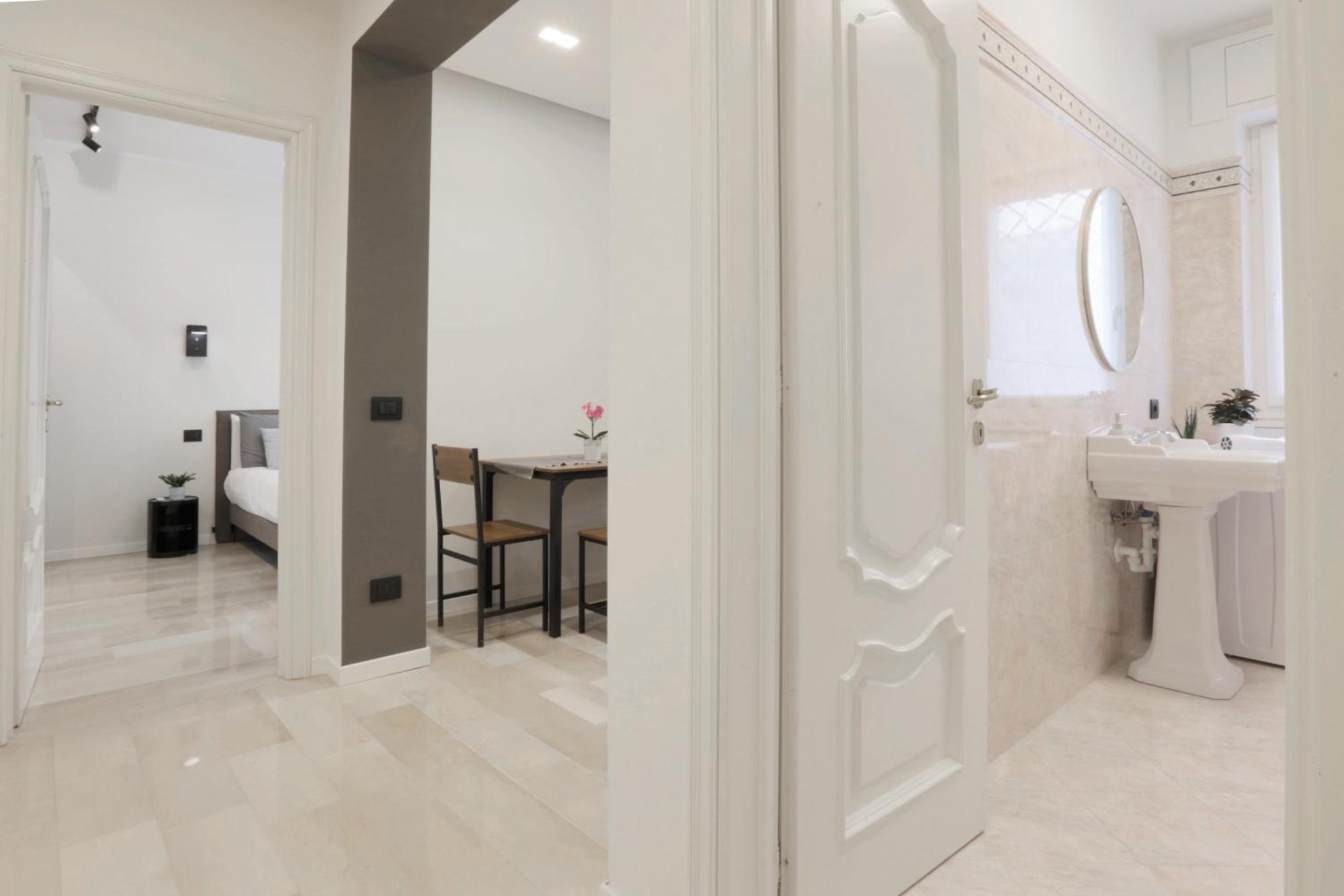 New Modern Flat 10 Minutes Walk From Central Station Милан Экстерьер фото